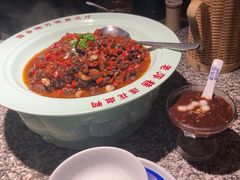 -老萍巷莲花血鸭·萍乡地标江西菜(步行街店)