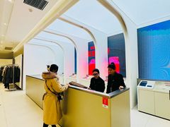 -URBAN REVIVO(西安Momopark店)