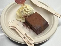 -HUGS coffee(东区店)