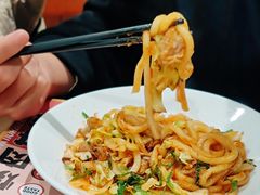 -梅龙镇广场