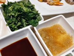 -越百海海鲜蒸锅(乐山店)