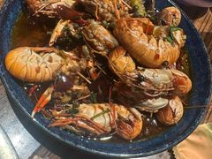 -蚝堡海鲜·威海菜·海肠捞饭·烧烤·亚洲吃蚝公司(幸福门店)