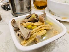 白果支竹炆猪肚-外沙疍家棚酒楼