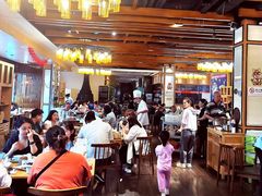大堂-张烤鸭·川菜·非遗冒烤鸭(青石桥店)