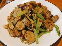 -莲餐厅·湖北菜·藕汤老手艺(愚园路店)