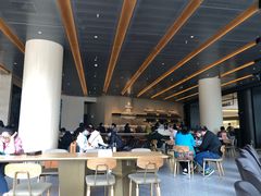 -星巴克臻选(上海合生汇1F店)