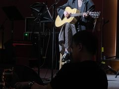 -TZ House音乐现场(来福士中心店)