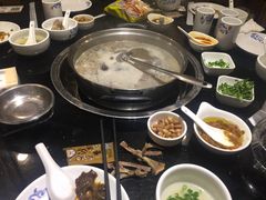 -丫丫汤膳打边炉(宏府408坊店)