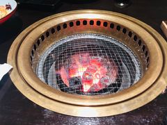 -山川小町·极番烧肉(新地假日广场店)