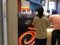 -CoCo都可(新太阳宫店)