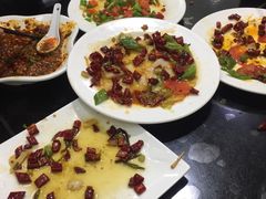 -芳芳餐厅(白沙路店)