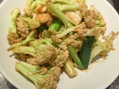 -渔语鱼新川菜Bistro(万象天地店)