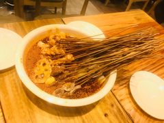 -嘉州叶婆婆钵钵鸡(建设路店)