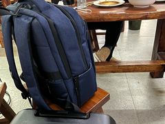 大堂-宝瑞门钉肉饼店