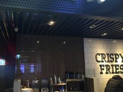 门面-麦当劳(桃仙机场到达层店)
