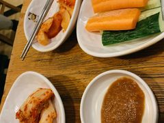 -喇喇排骨火锅·传统韩式脊骨汤(望京西园总店)