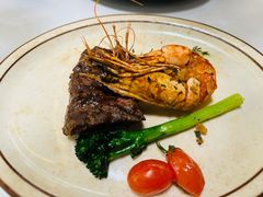 -马克西姆俄罗斯餐厅(通亚街店)