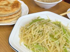 -李连贵熏肉大饼(沈阳站店)