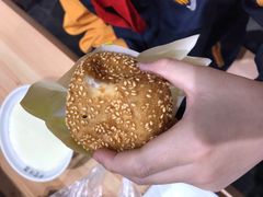-弄堂咪道-饭香·面香·馄饨香(兴梅店)