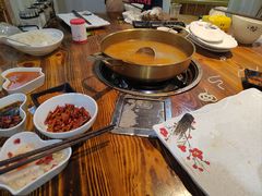 -小椒羊.羊肉粉 龙虾 羊肉串(新地旗舰店)