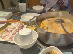 -四季喧黔味豆米火锅(万达广场店)