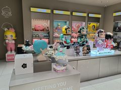 -泡泡玛特POPMART(蓝色港湾店)
