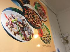 鲜椒叮叮兔-罗妈砂锅(四川成都奎星楼店)