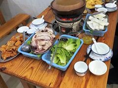 -威邵鸡煲(西华路总店)
