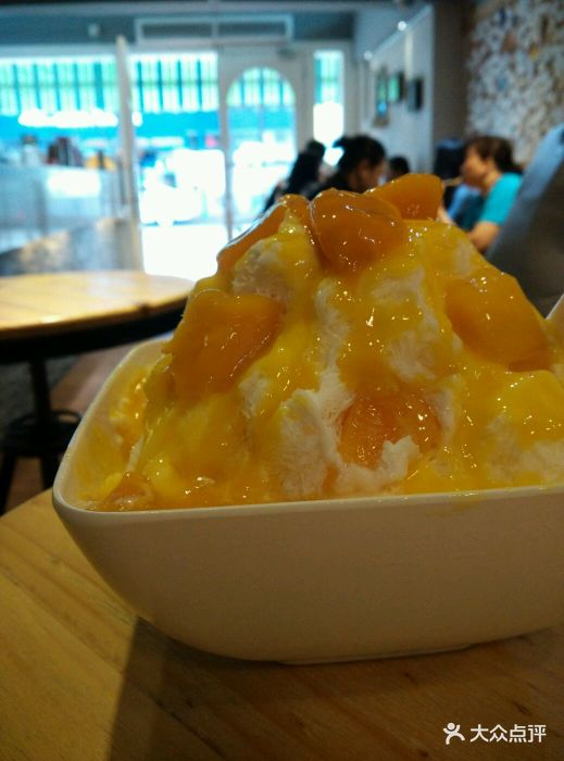 芒果酸奶绵绵冰