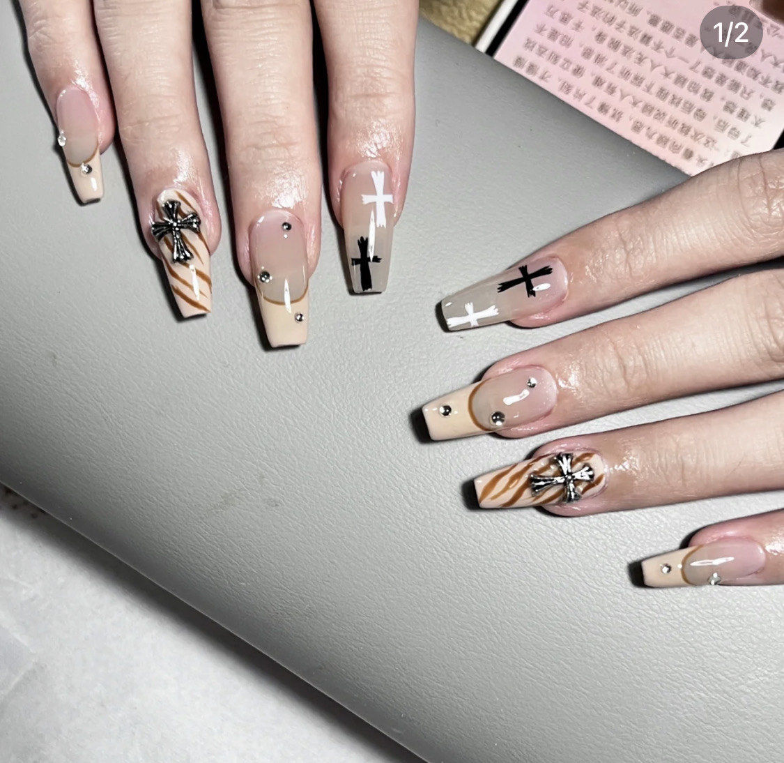 十字架美甲