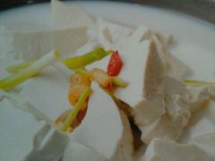 泰安铁锅豆腐-鹊华居·地道鲁菜·海鲜·融合味(大明湖店)