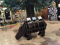 -钟书阁(松江泰晤士小镇店)