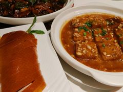 -贝勒爷·酥不腻烤鸭