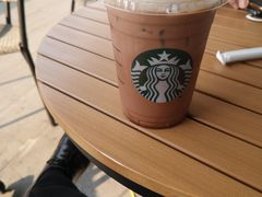 -星巴克臻选(深圳龙华红山天虹店)