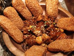 地锅小公鸡-南京大牌档(人民广场店)