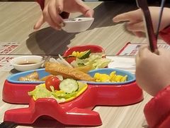 -必胜客(八一店)