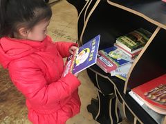 -钟书阁(松江泰晤士小镇店)