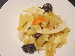 新爆三样-鑫悦诚府·新鲁菜·餐厅(趵突泉店)