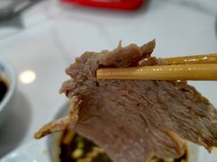 -毛辣果·贵州红酸汤牛肉火锅(西单店)