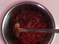 -拈签一笑黄牛肉辣卤串串