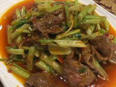 -万重锦·人文川菜馆(骡马市店)