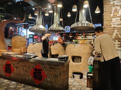 -破瓦寒窑·地摊烤羊排