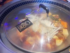 -山河屯铁锅炖(哈西站店)