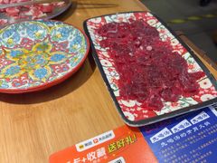 -洱火云南酸菜牛肉火锅(石景山当代商城店)