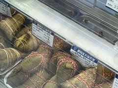 餐具摆设-白玉兰食品甜凤店(合生汇店)