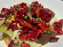 羊肚菌麻辣香锅-庆春朴门