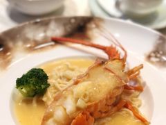 -广州中心皇冠假日酒店·百粤楼
