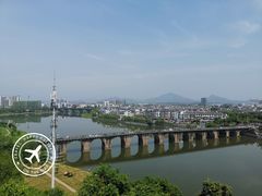 景观位-披云山庄
