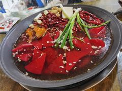 -黄潇洒老火锅(九眼桥宏济巷店)