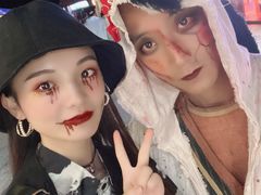 -七彩云南欢乐世界